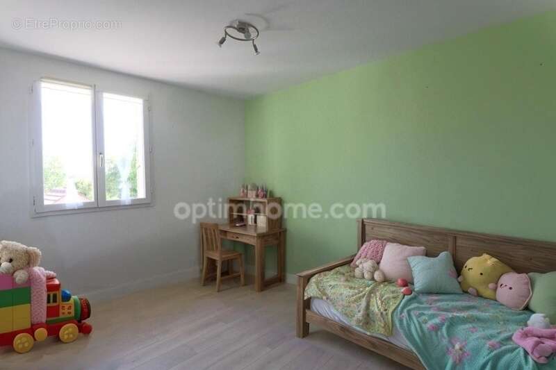 Maison à MOUSSY-LE-NEUF