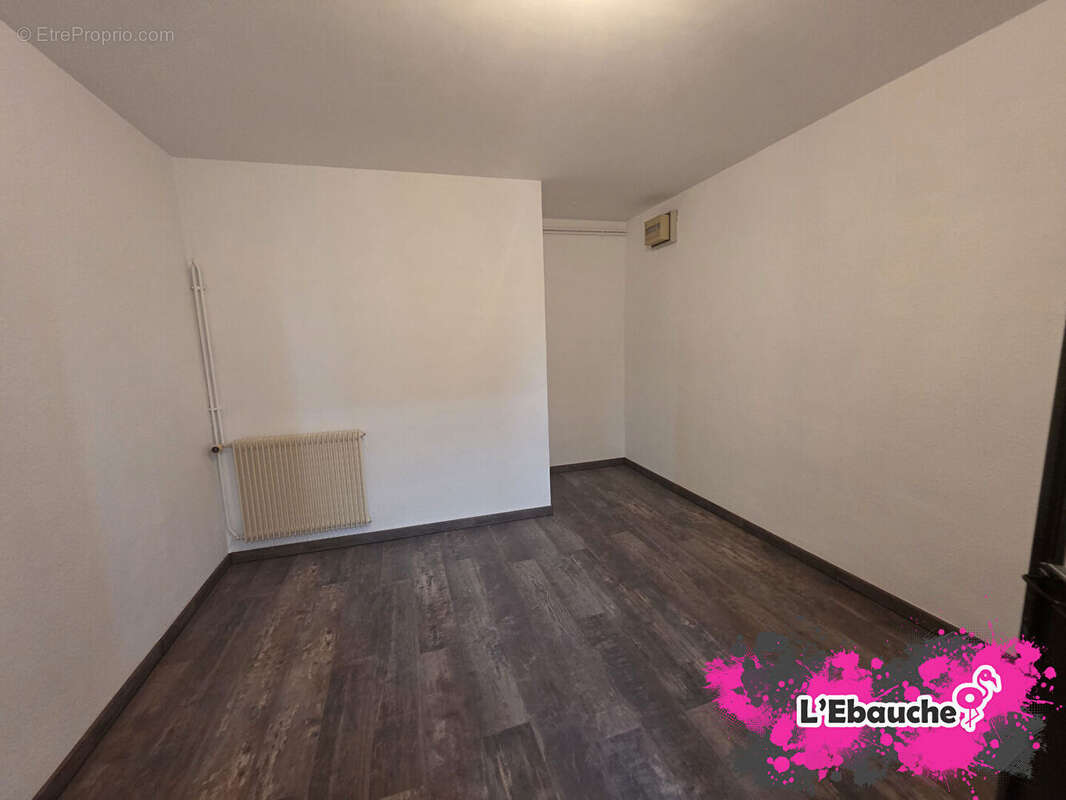 Appartement à LUXEUIL-LES-BAINS