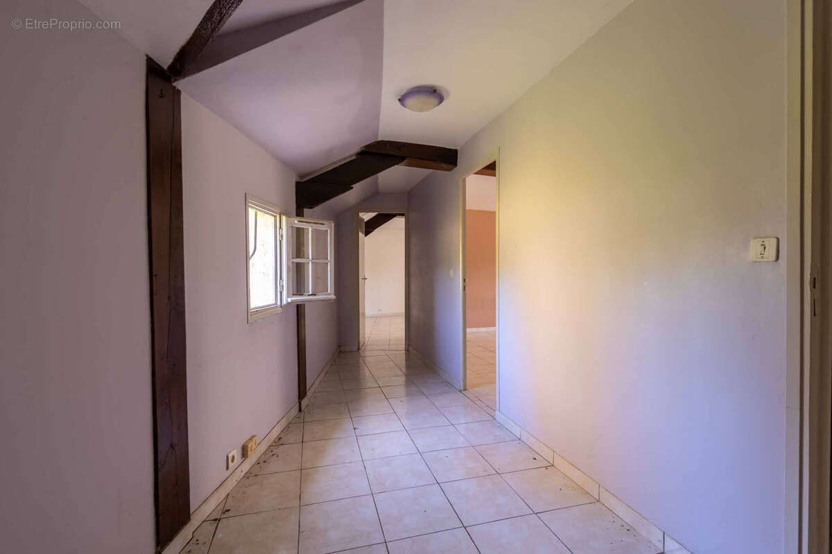 Maison à SAINT-MARTIAL-DE-NABIRAT