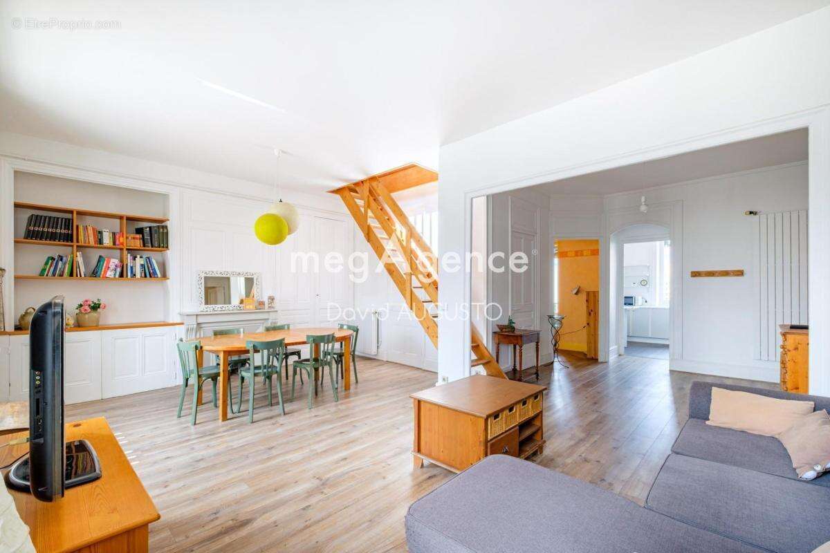 Appartement à VILLEURBANNE