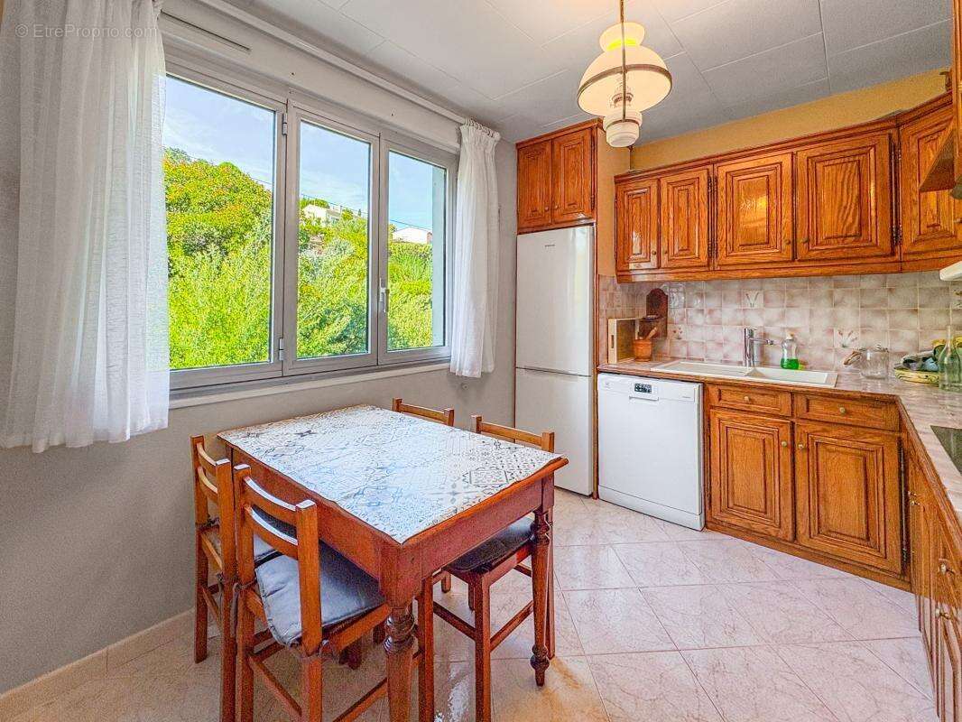 Appartement à MANDELIEU-LA-NAPOULE