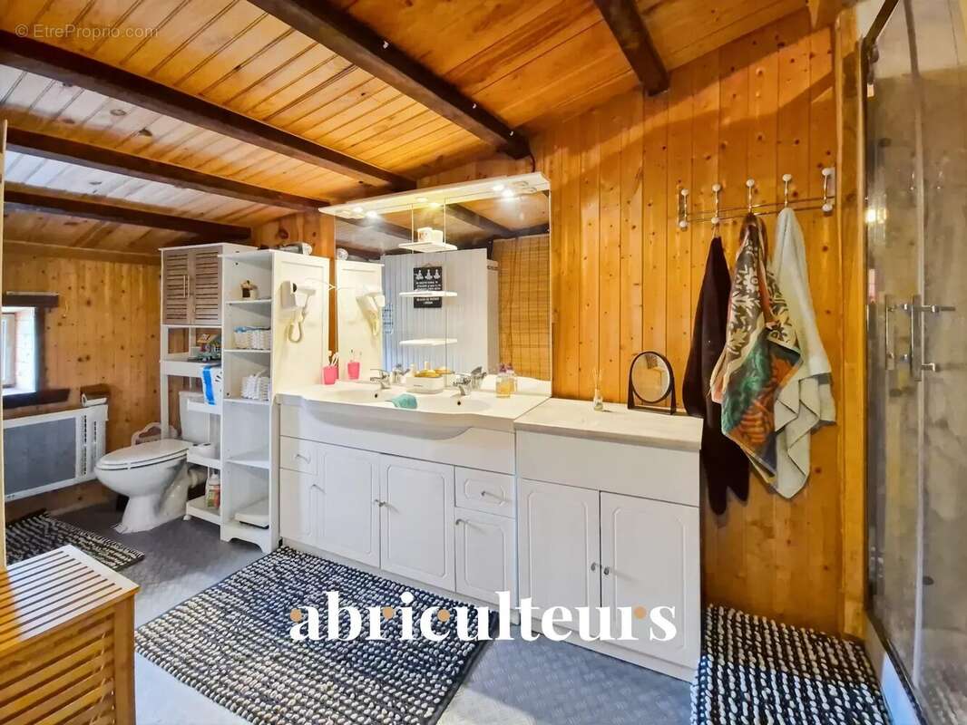 Maison à BRIE-SOUS-MATHA