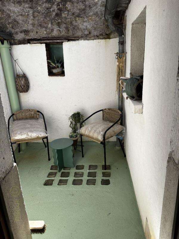 Maison à CHENERAILLES