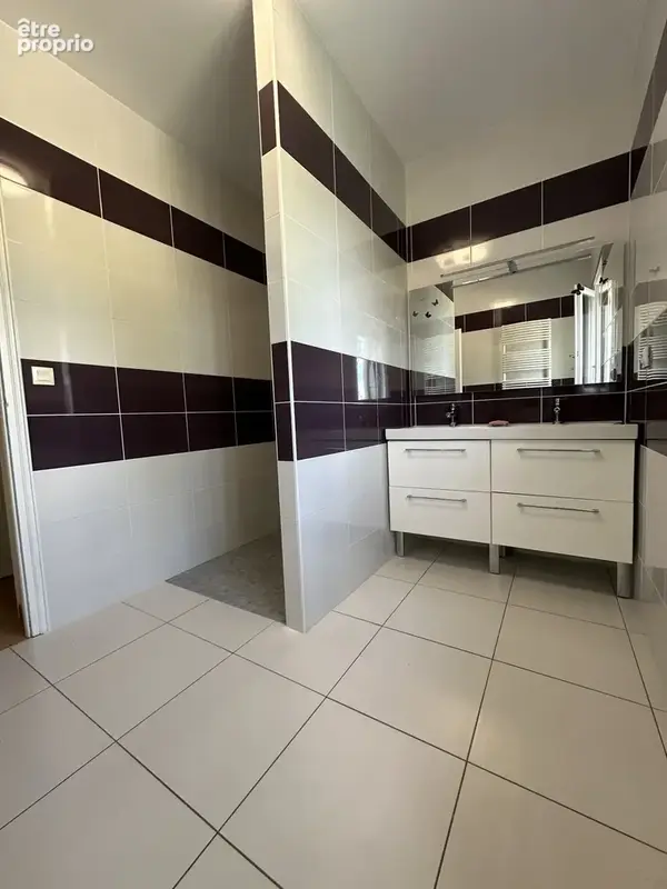 Maison plain-pied, trois chambres - photo 8