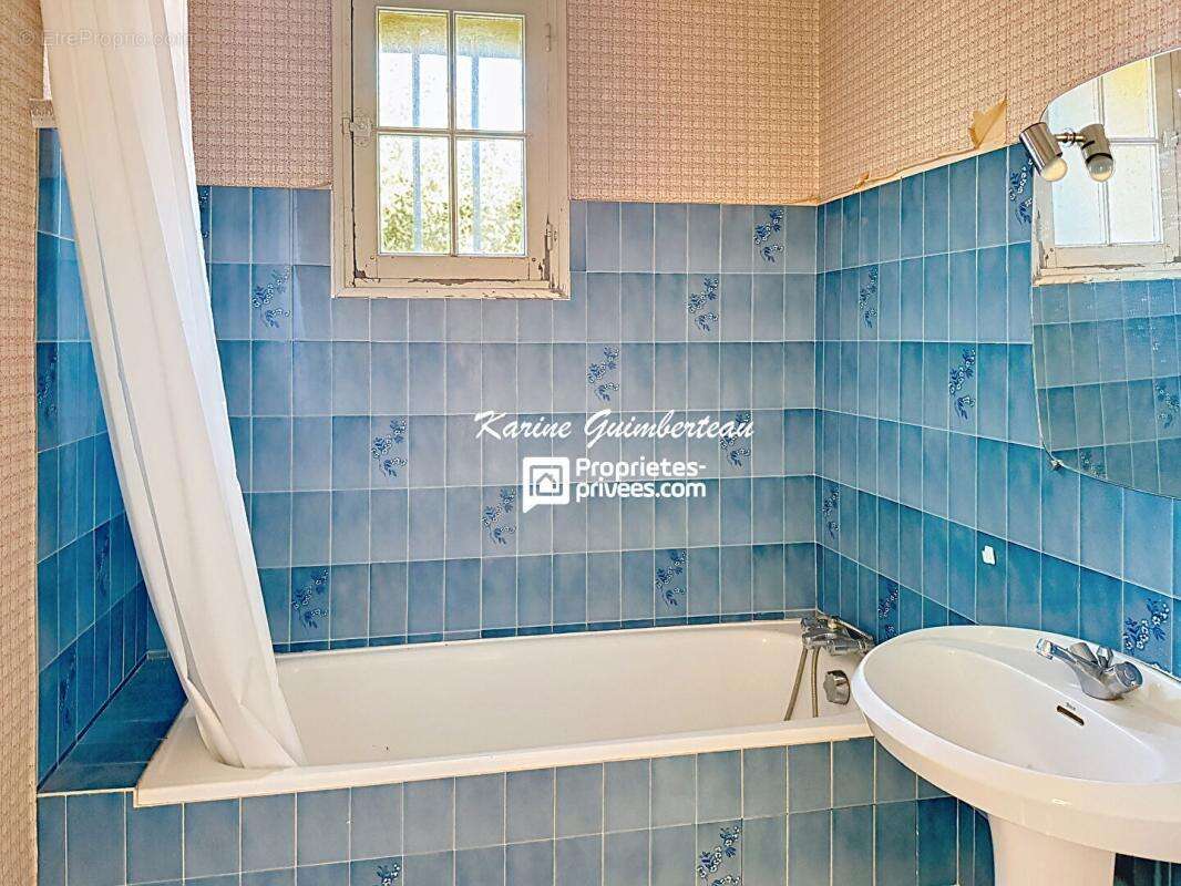 Maison à SAINT-EMILION