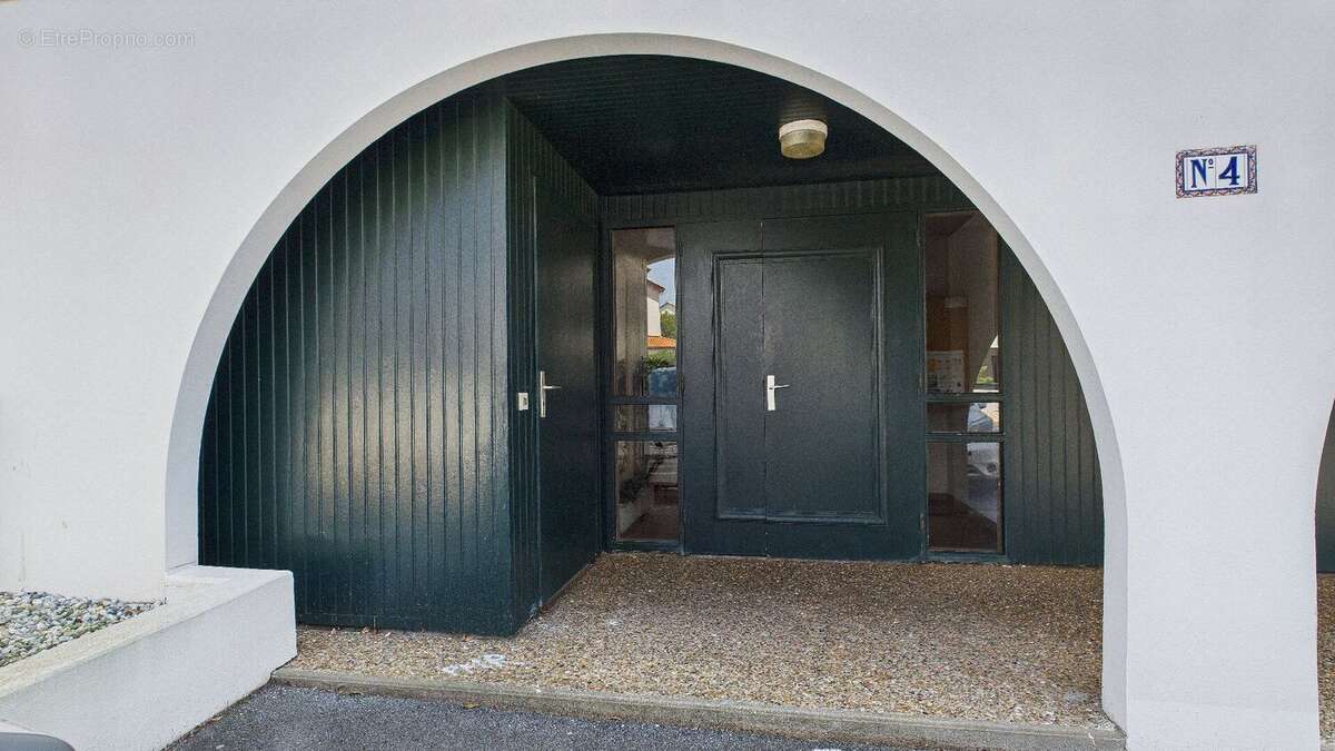 T4 terrasse et garage, quartier Milady à Biarritz - photo 14