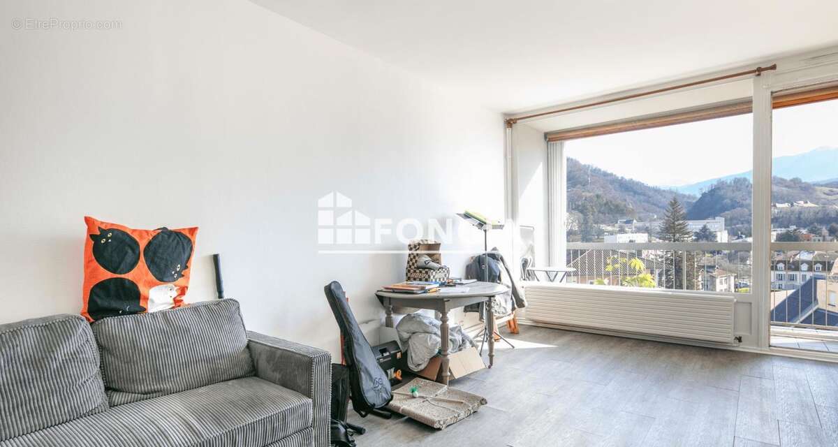 Appartement à VOIRON