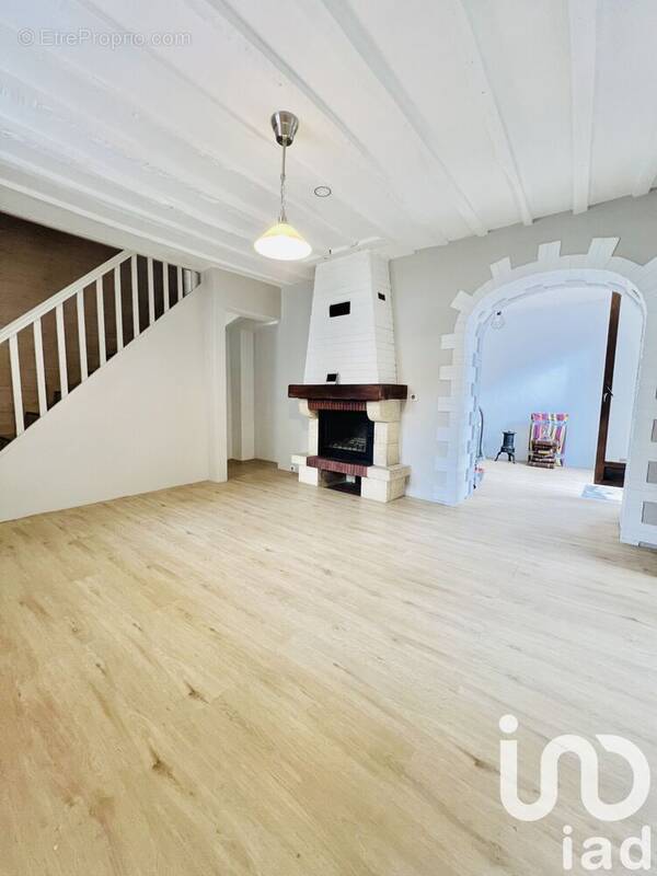 Photo 1 - Maison à VERNEUIL-EN-HALATTE