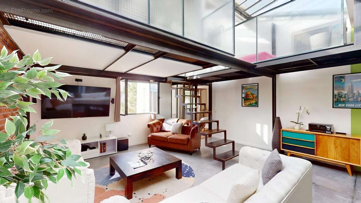 Appartement à PARIS-11E