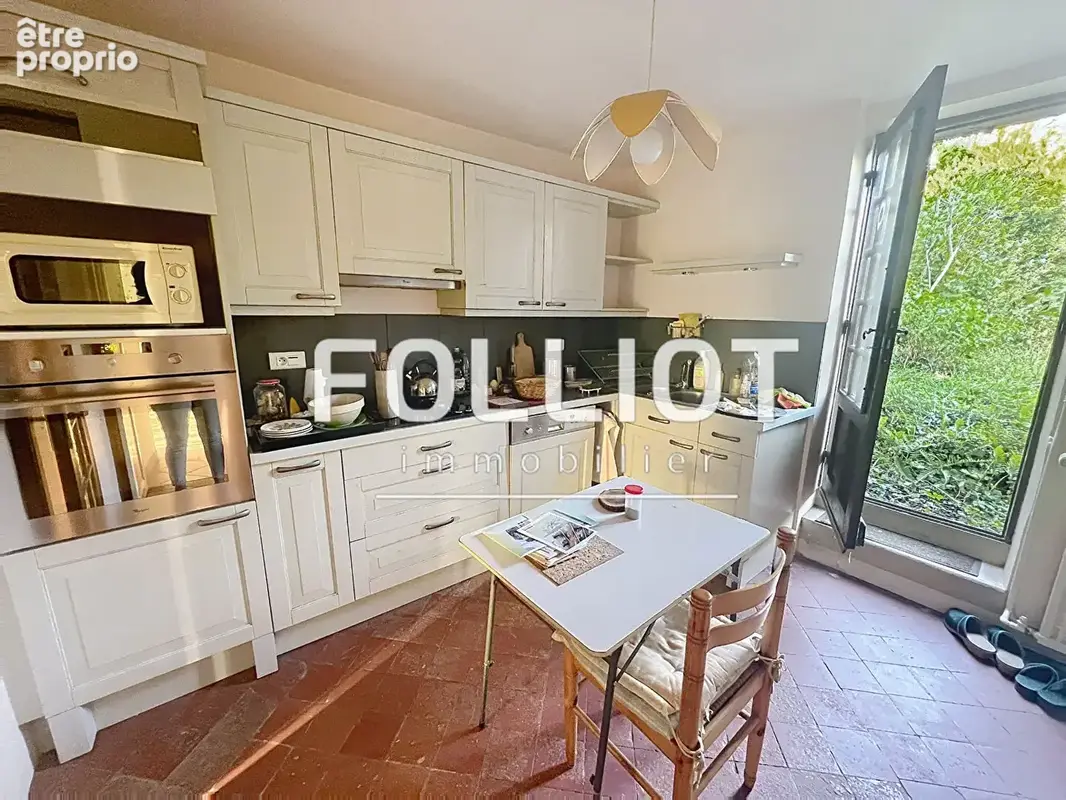 A VENDRE 10 MN SAINT LO Maison dans bourg tous commerces 50680 - photo 8