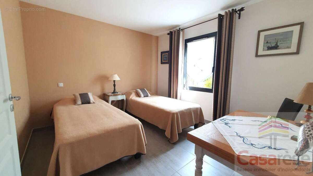 Maison à ESCLAUZELS