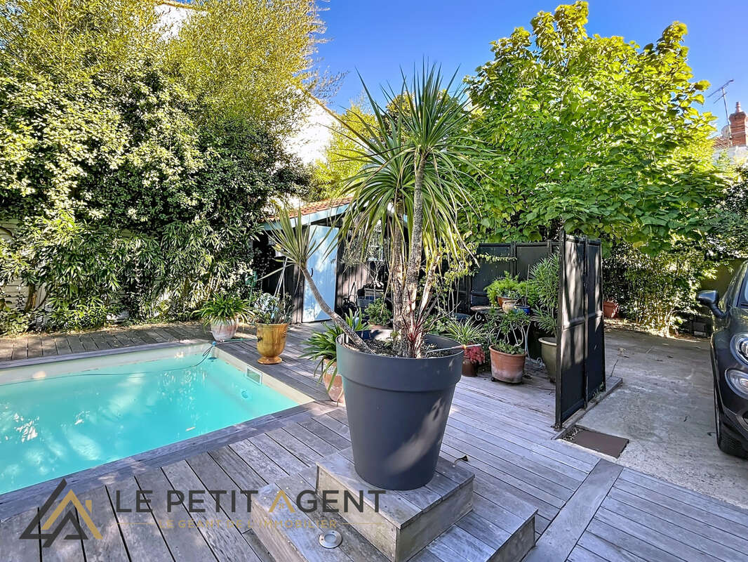 Maison à LE BOUSCAT