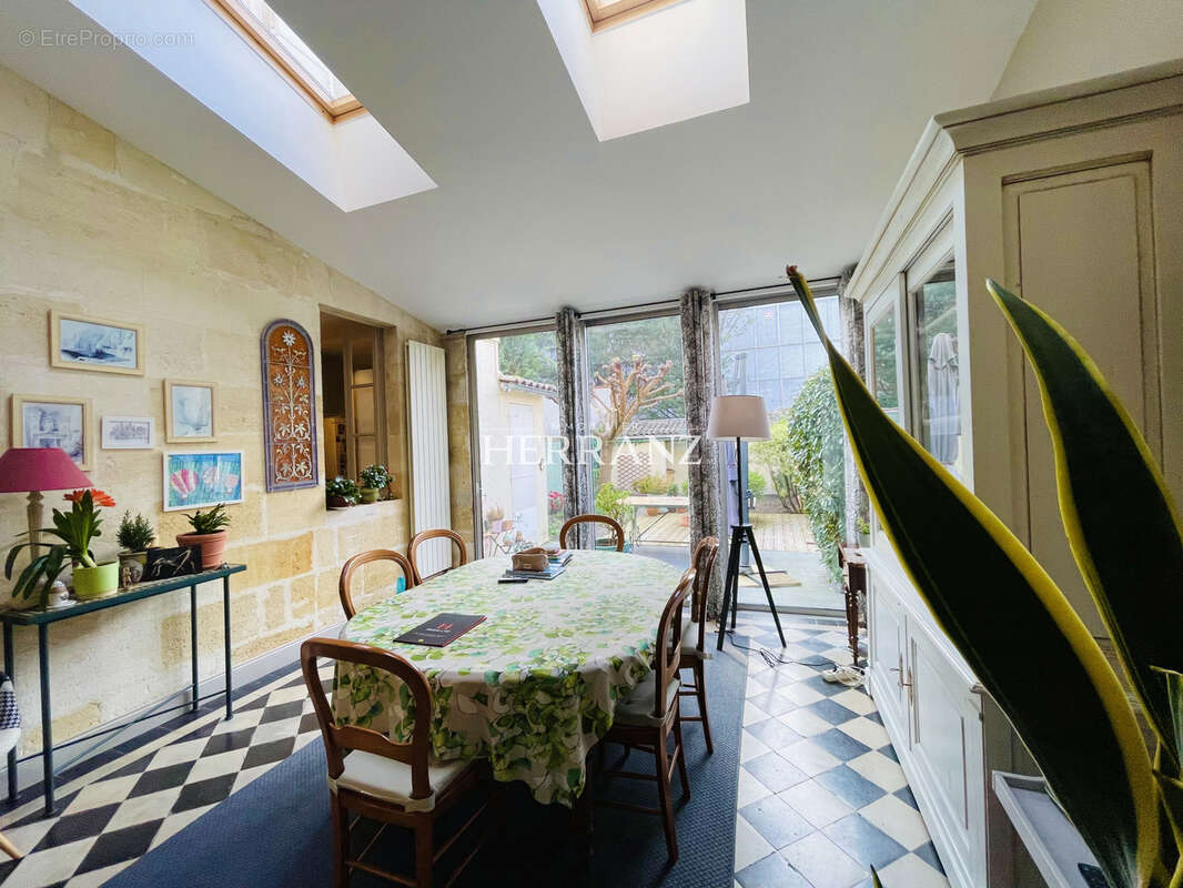 Maison à LIBOURNE