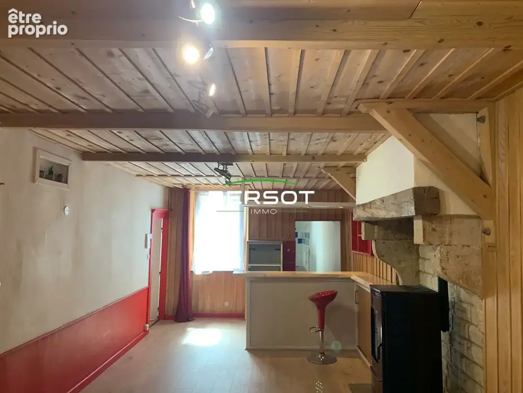 Appartement T2 de 50 m² au calme sur cour en plein centre-ville de Pontarlier avec cave - photo 3