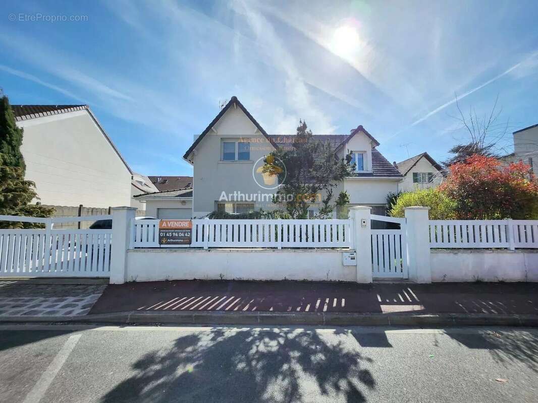 Maison à ORMESSON-SUR-MARNE