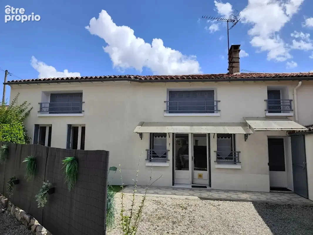 Dpt Charente (16), à vendre JULIENNE maison P5 - photo 2