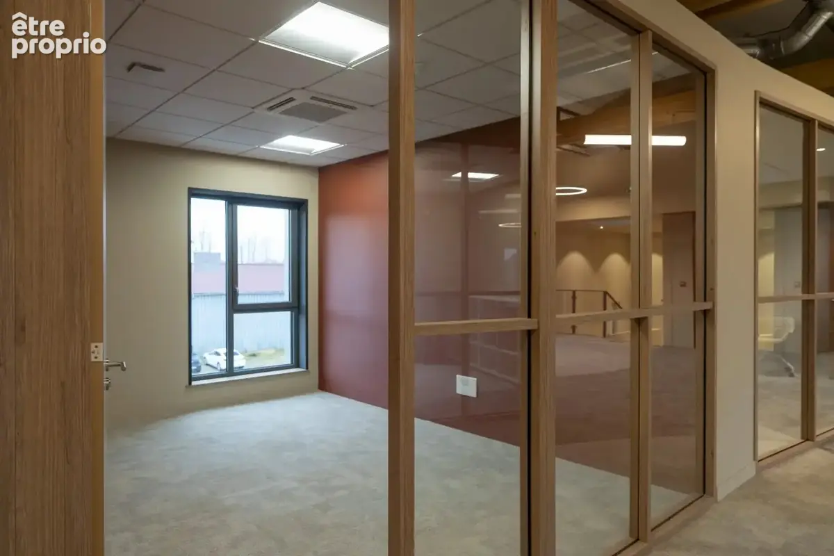 Bureaux neufs à vendre - Surfaces modulables à Quetigny - photo 6