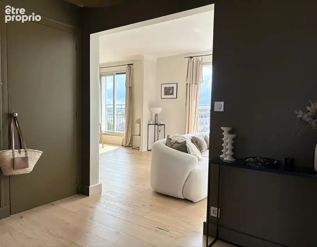 Appartement traversant 86,70 m² rénové avec goût au 6e et dernier étage avec balcons, parking et cave dans résidence de standing - photo 6