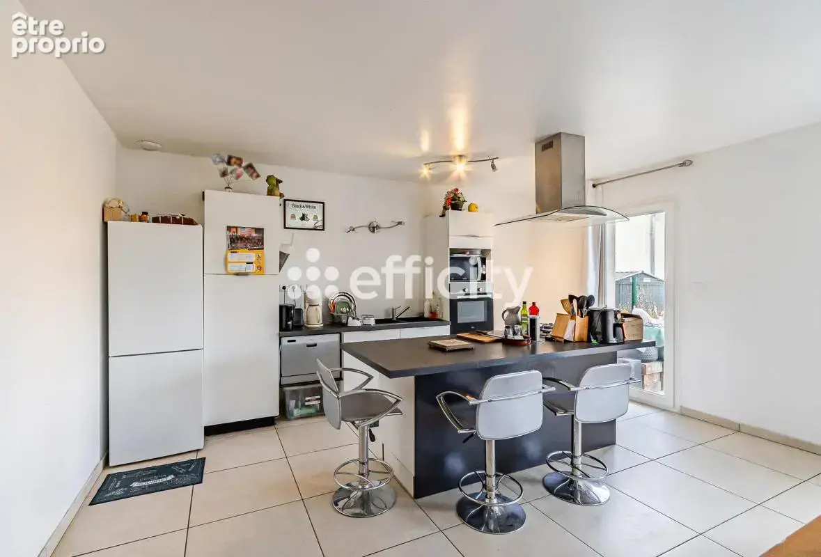 Maison 5 pièces 102 m² à vendre à Belleville (69220) - photo 3