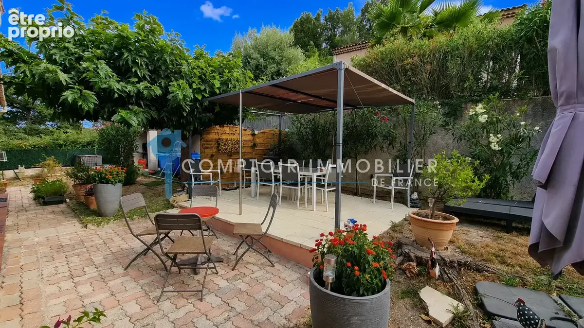 A VENDRE (VAR - 83) - Villa à vendre avec 3 chambres proche du village - photo 2