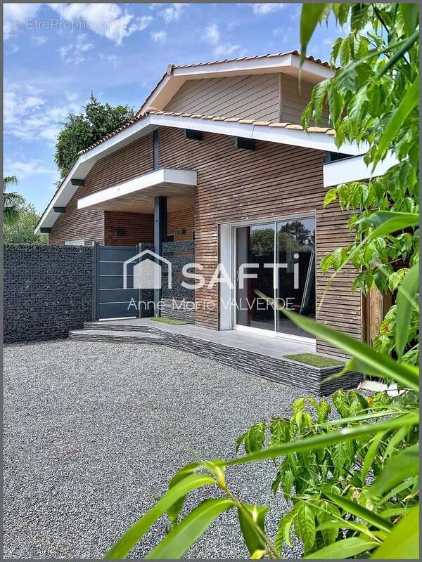Photo 1 - Maison à LACANAU