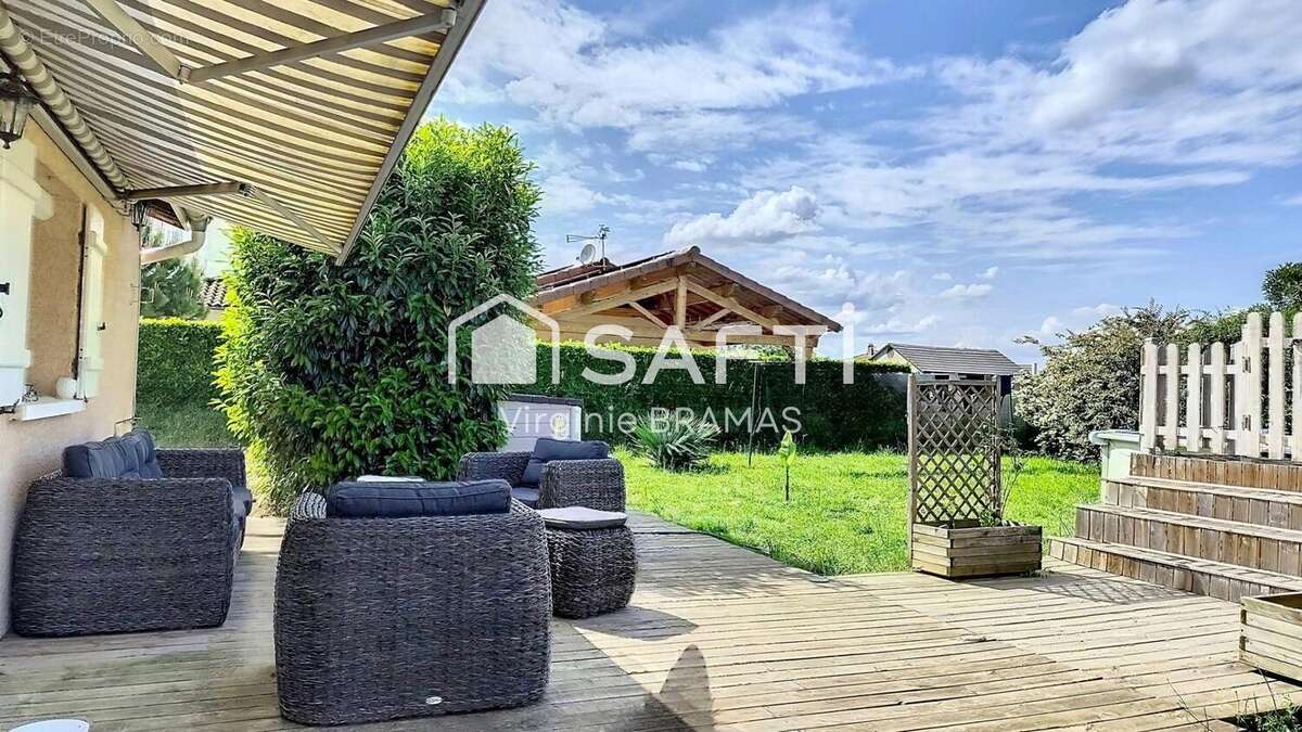 Photo 2 - Maison à SAINT-JEAN-SUR-VEYLE