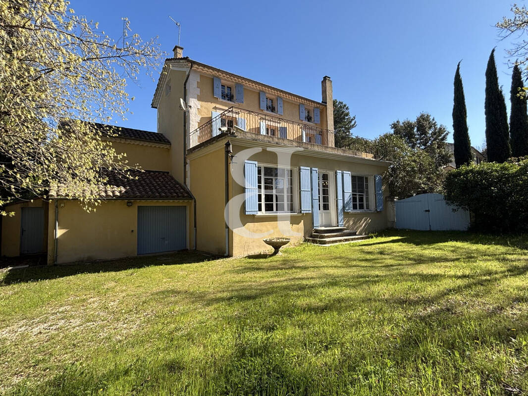 Maison à VAISON-LA-ROMAINE