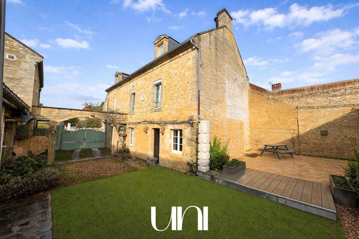 Maison à LUC-SUR-MER