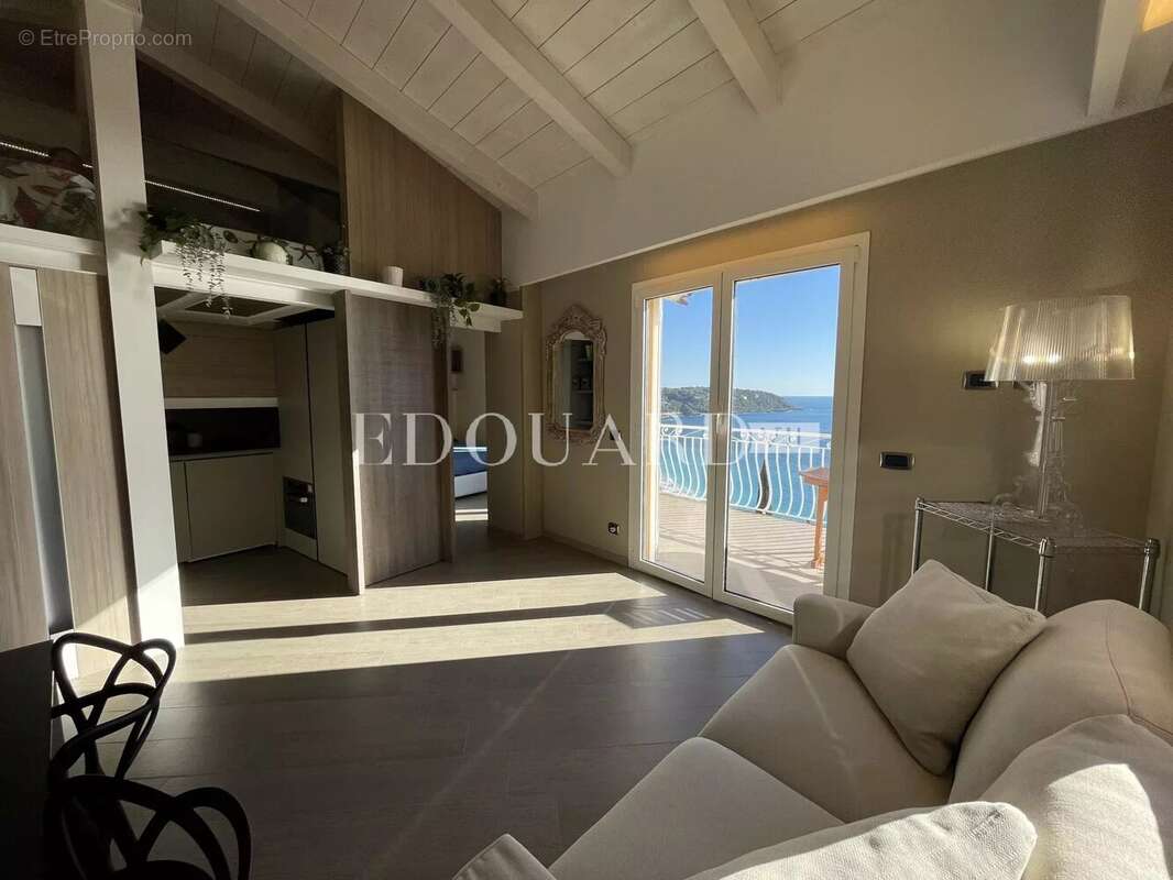 Appartement à ROQUEBRUNE-CAP-MARTIN