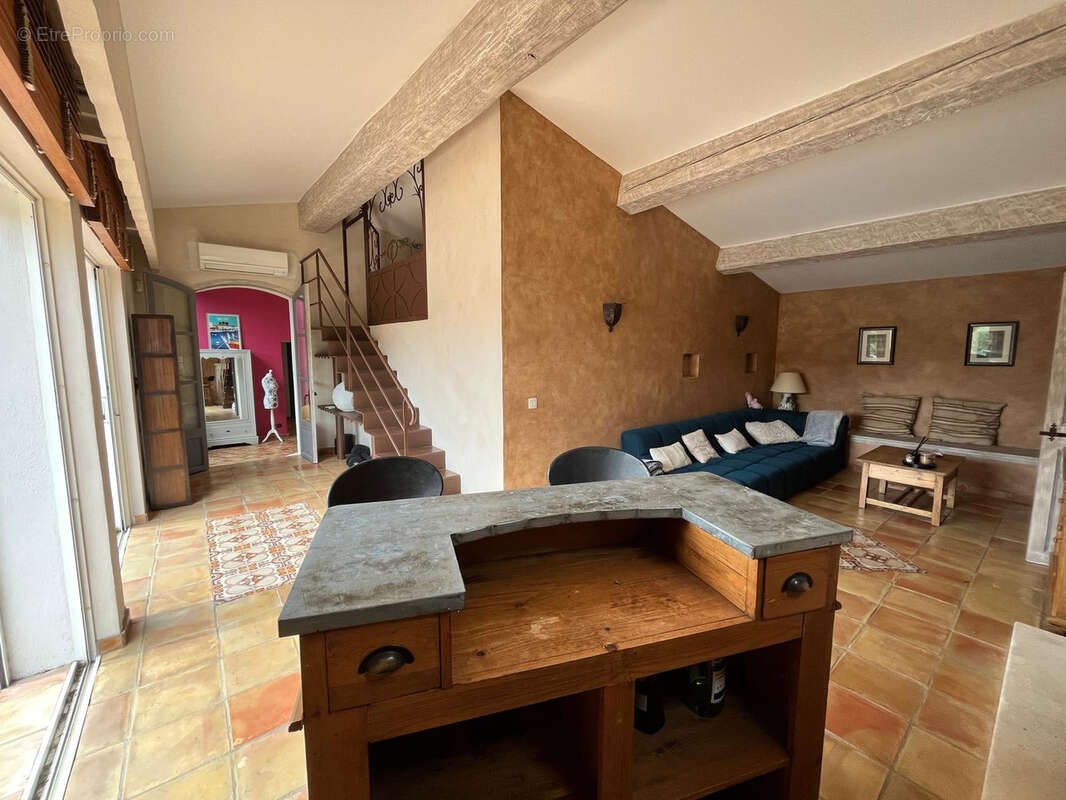 Maison à SIX-FOURS-LES-PLAGES
