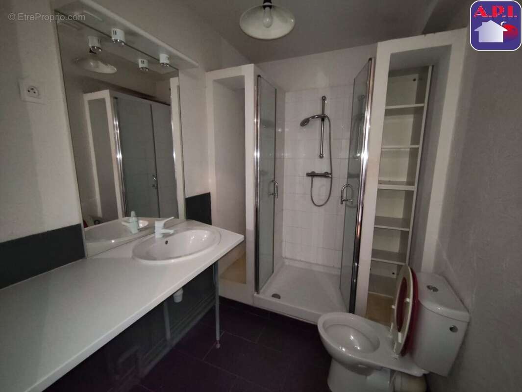 Appartement à CAZERES