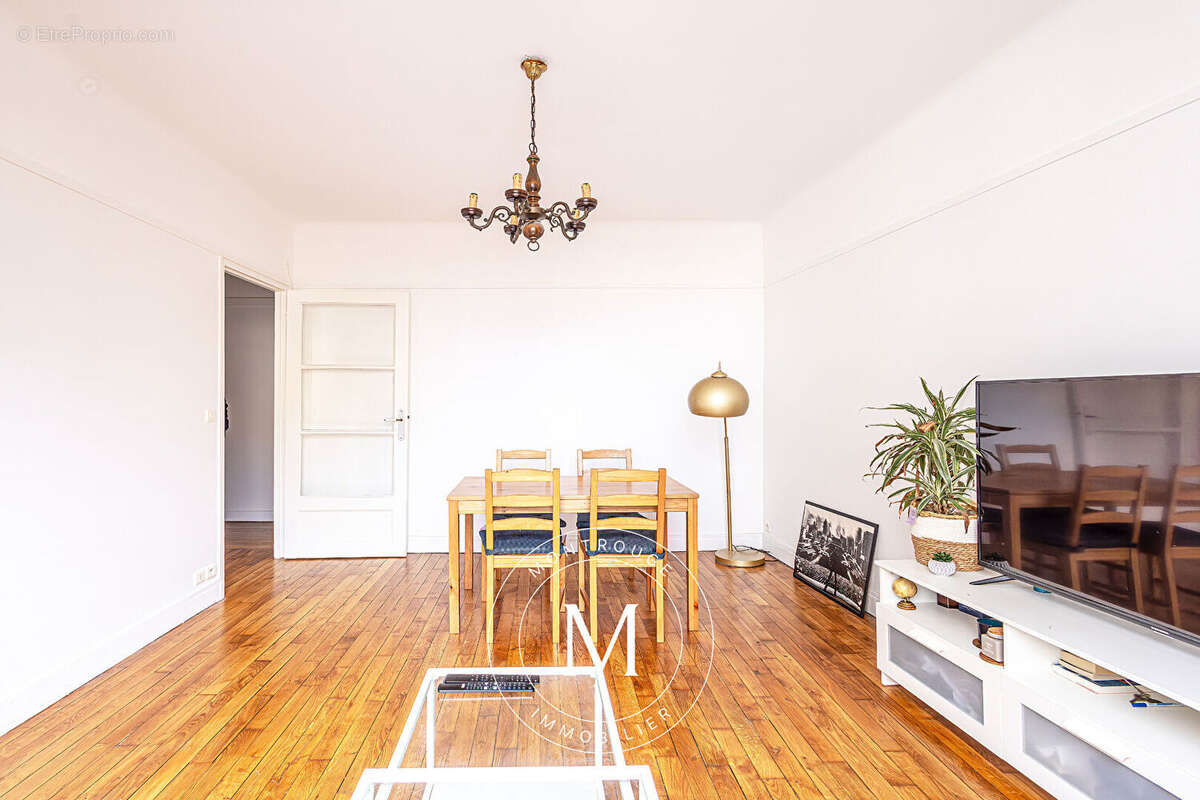 Appartement à MONTROUGE