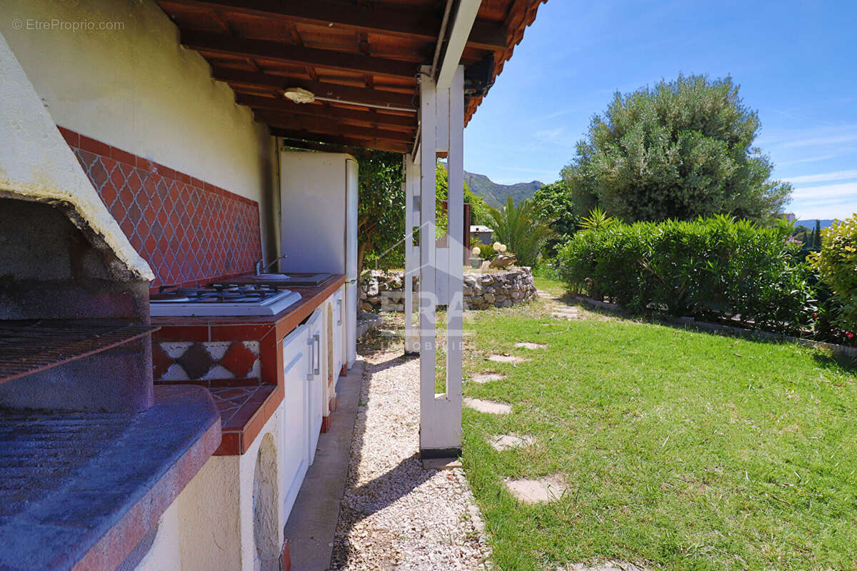 Maison à MARSEILLE-10E