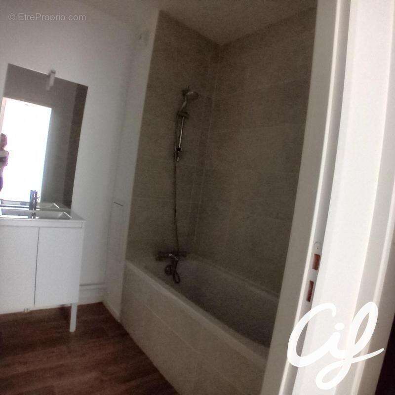 Appartement T3 SAINT HERBLAIN - 62.84 m2 - photo 8