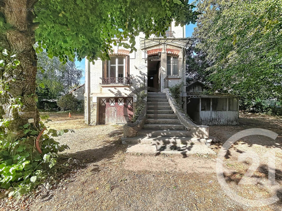 Maison à BOIS-LE-ROI