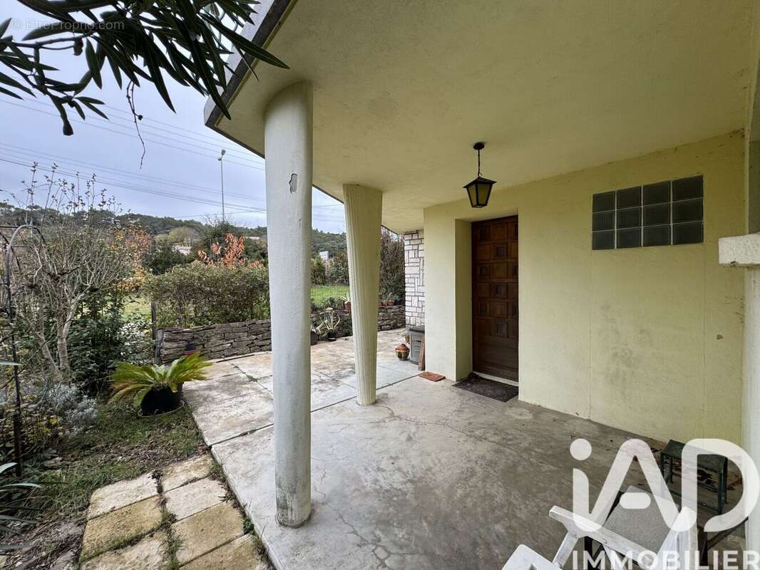 Photo 2 - Maison à SAINT-PRIVAT-DES-VIEUX