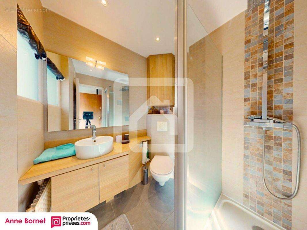 Appartement à PEYMEINADE