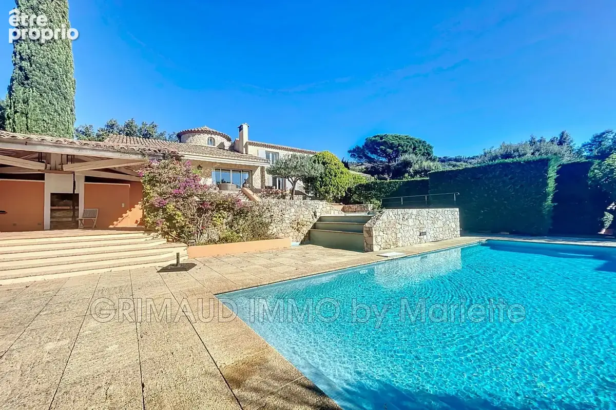 Maison 336 m² à Grimaud  - photo 2