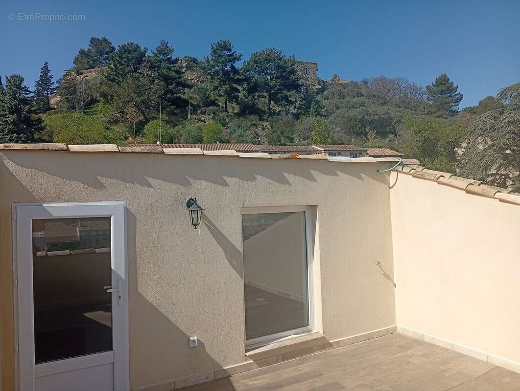 Appartement 91 m² à Rognes  - photo 66