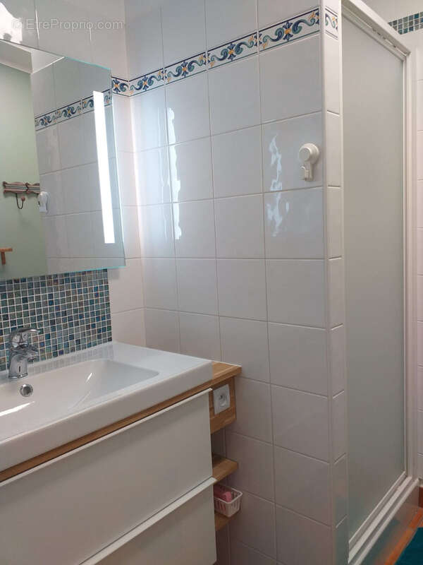 Appartement type 2, résidence avec piscine ! - photo 8