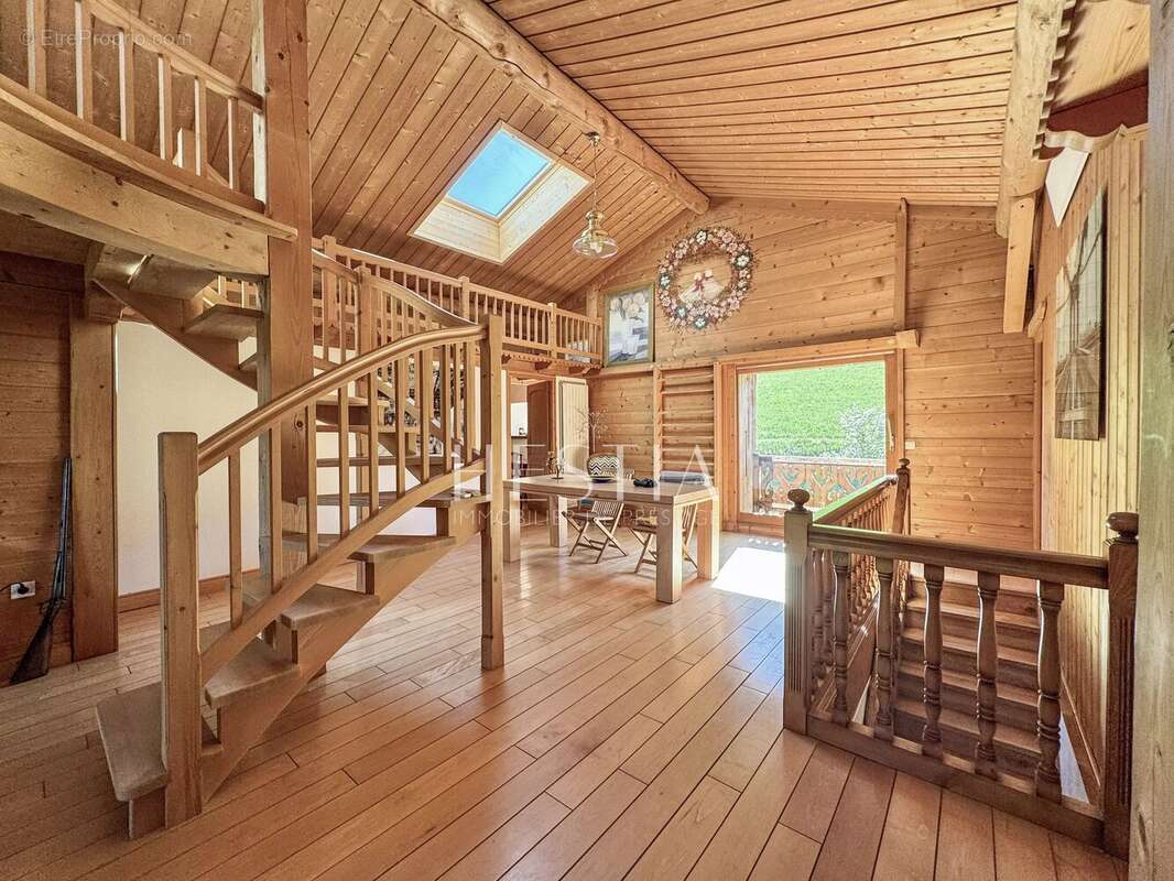 Maison à SAINT-NICOLAS-LA-CHAPELLE