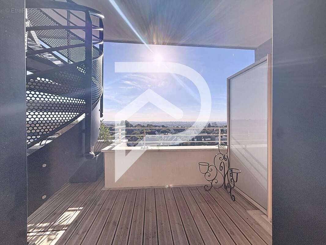 Appartement à CHAMPIGNY-SUR-MARNE