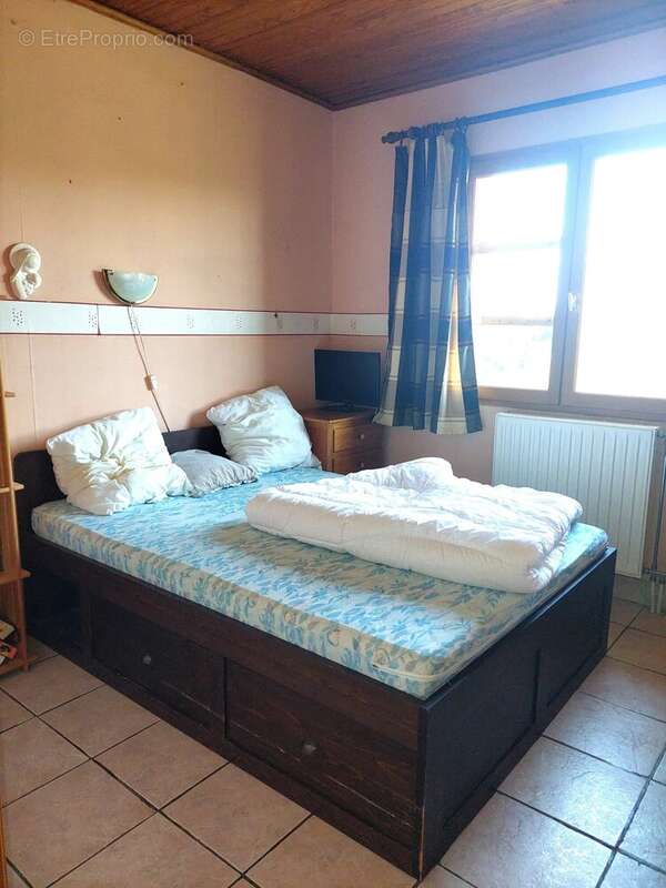 Coteaux Carbonne 31 , Villa sur 2155m² de terrain avec garage - photo 10