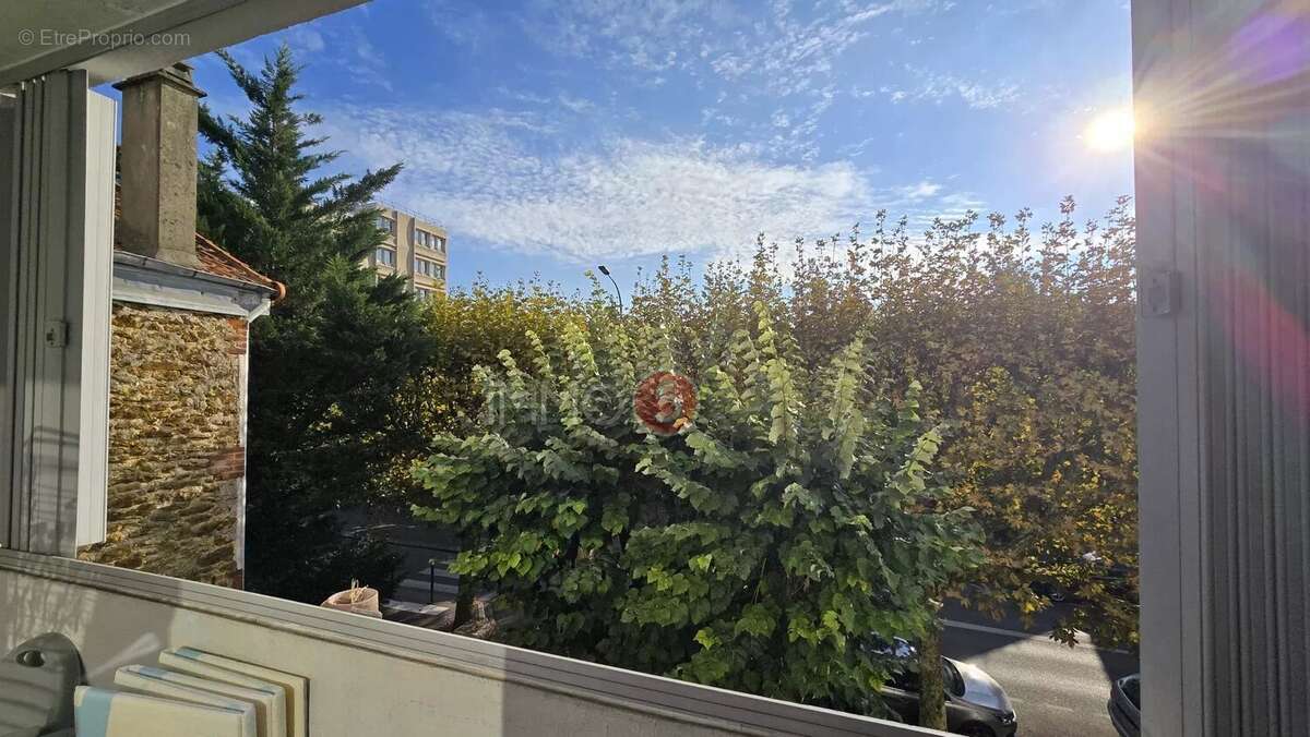 Appartement à LE RAINCY