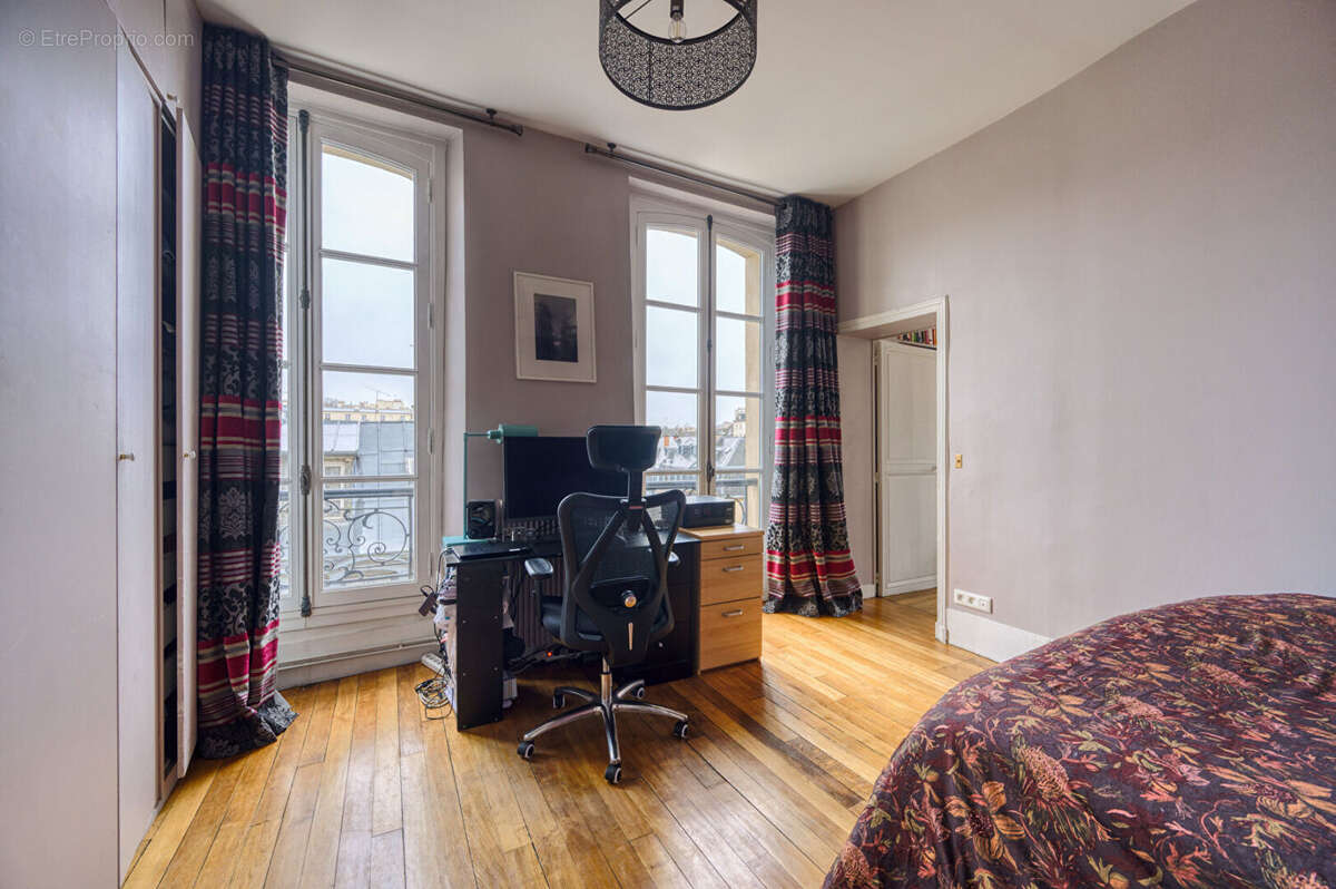 Appartement à VERSAILLES