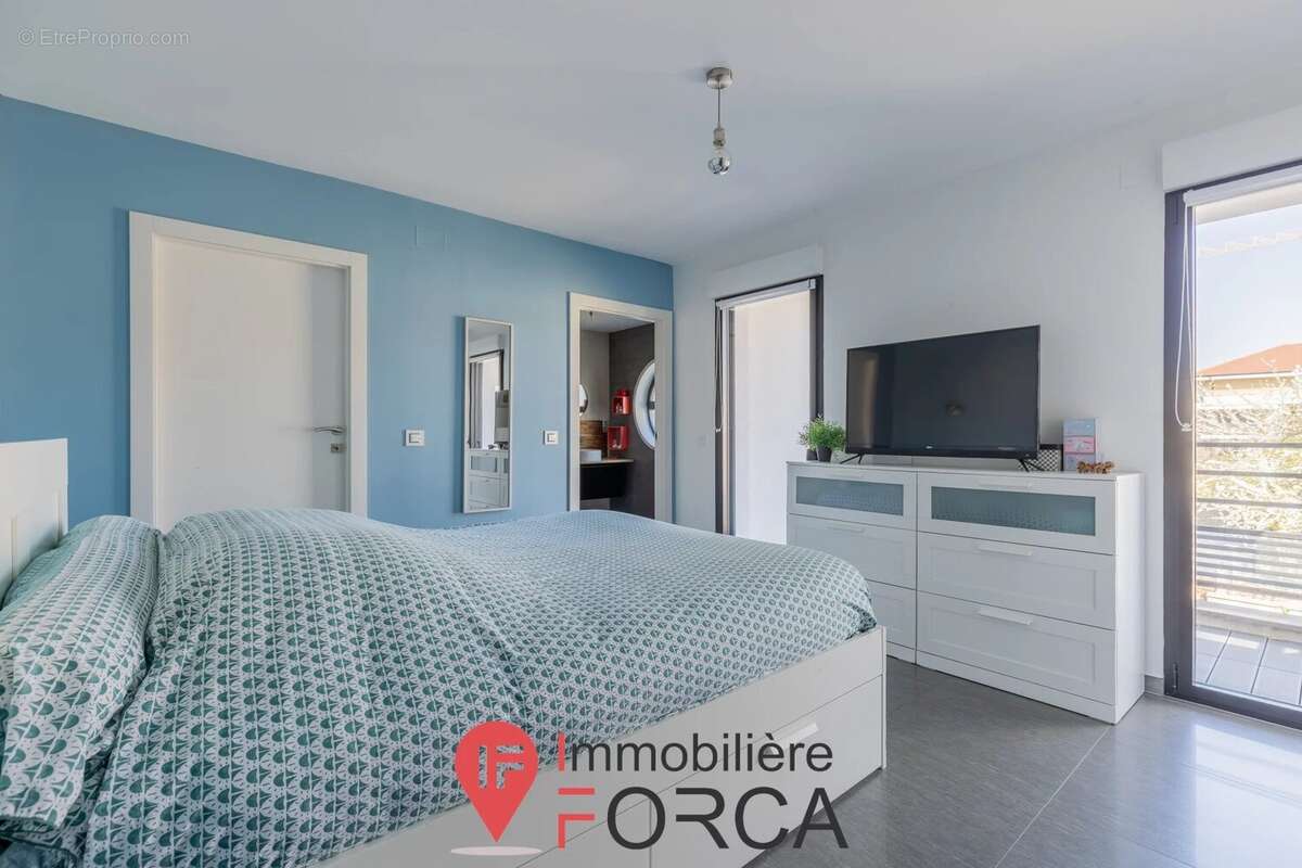 Woippy - maison d'architecte avec piscine - 250 m² - photo 12