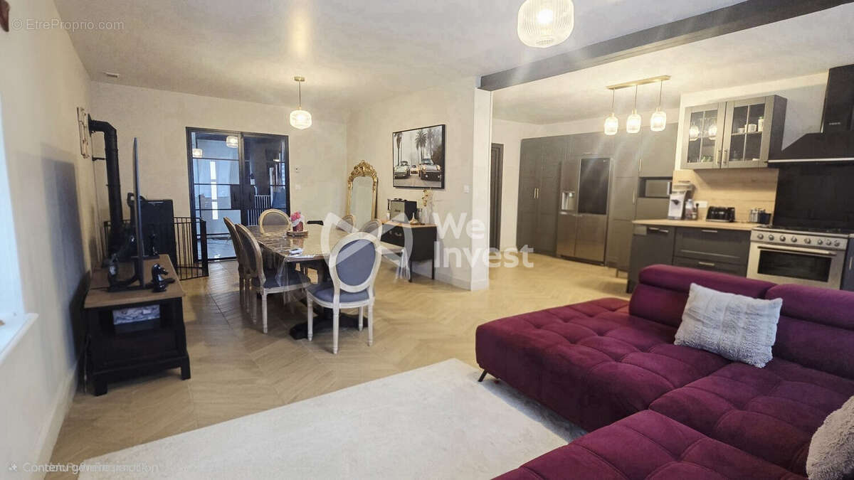 Maison à POURU-SAINT-REMY