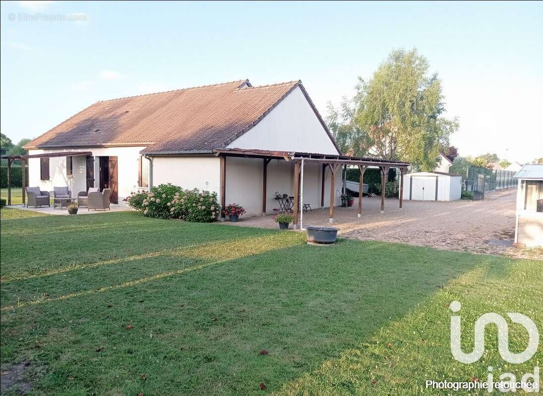 Photo 3 - Maison à TELOCHE