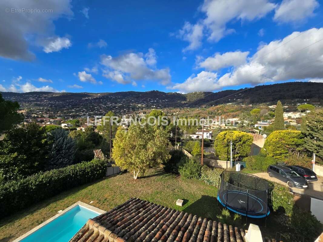 Maison à PEYMEINADE