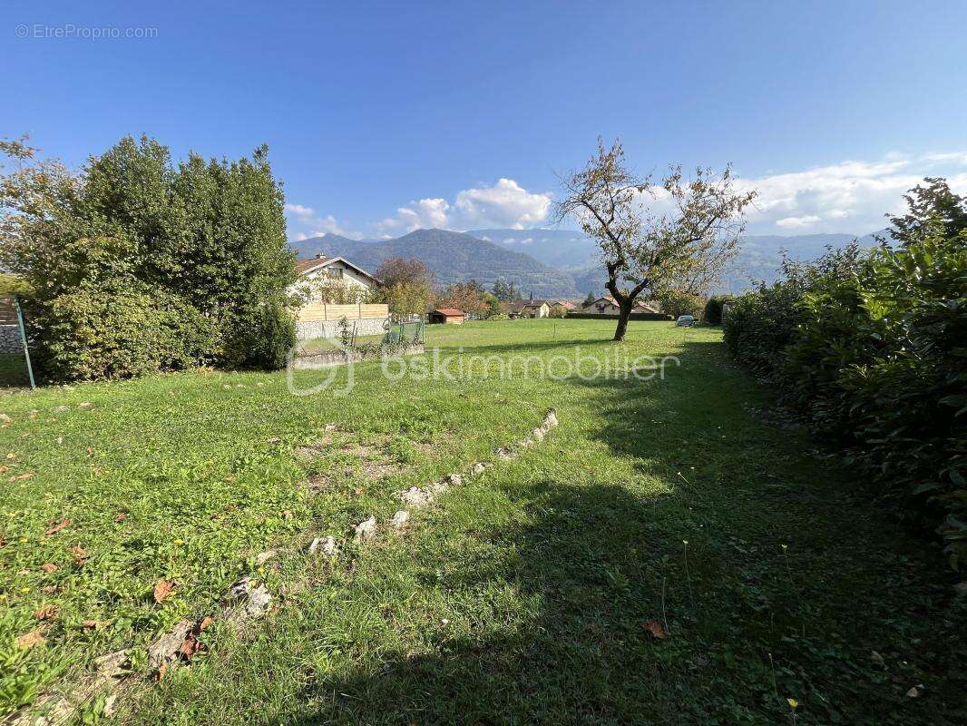 Maison à LA TERRASSE